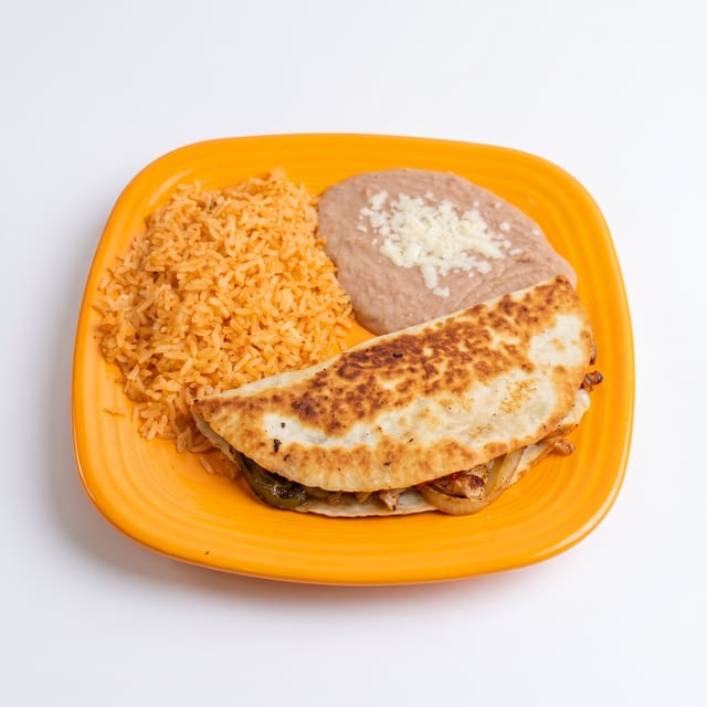 L - Fajita Quesadilla.