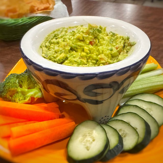 Guacamole + Veggies.