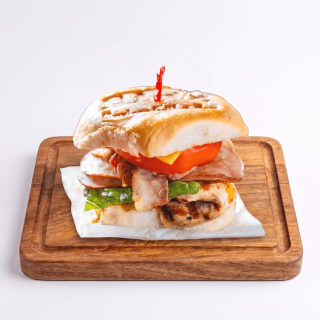 L - Chicken Club Sandwich.