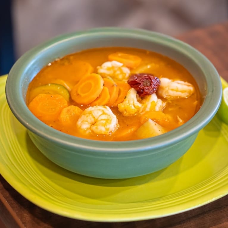 Caldo de Camarón.
